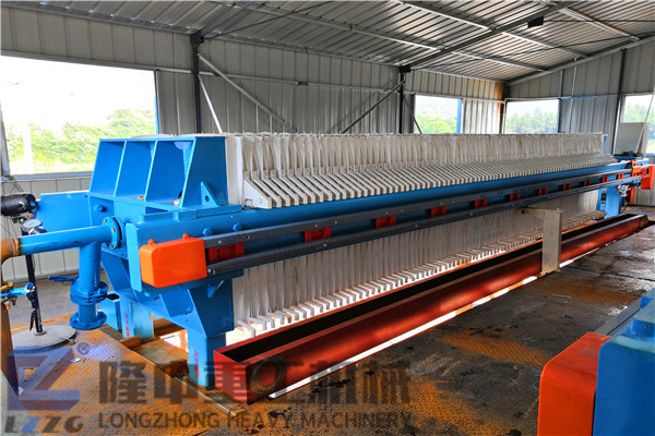 9102年,洗沙生產(chǎn)線要做暴利行業(yè),污泥脫水選對(duì)板框壓濾機(jī) 9102年,洗沙生產(chǎn)線要做暴利行業(yè),污泥脫水選對(duì)板框壓濾機(jī)